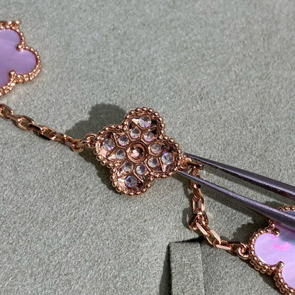 [Plus&Max]CLOVER 10 MOTIFS DIAMOND PINK MOP NECKLACE