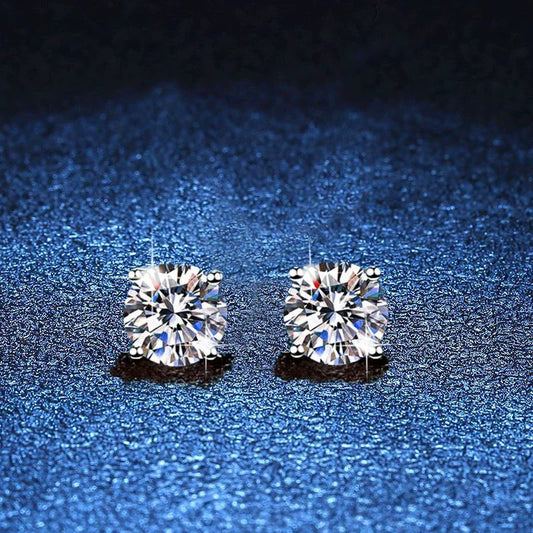 [Plus&Max]FOUR-PRONG MOISSANITE EARRINGS