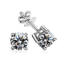 [Plus&Max]FOUR-PRONG MOISSANITE EARRINGS