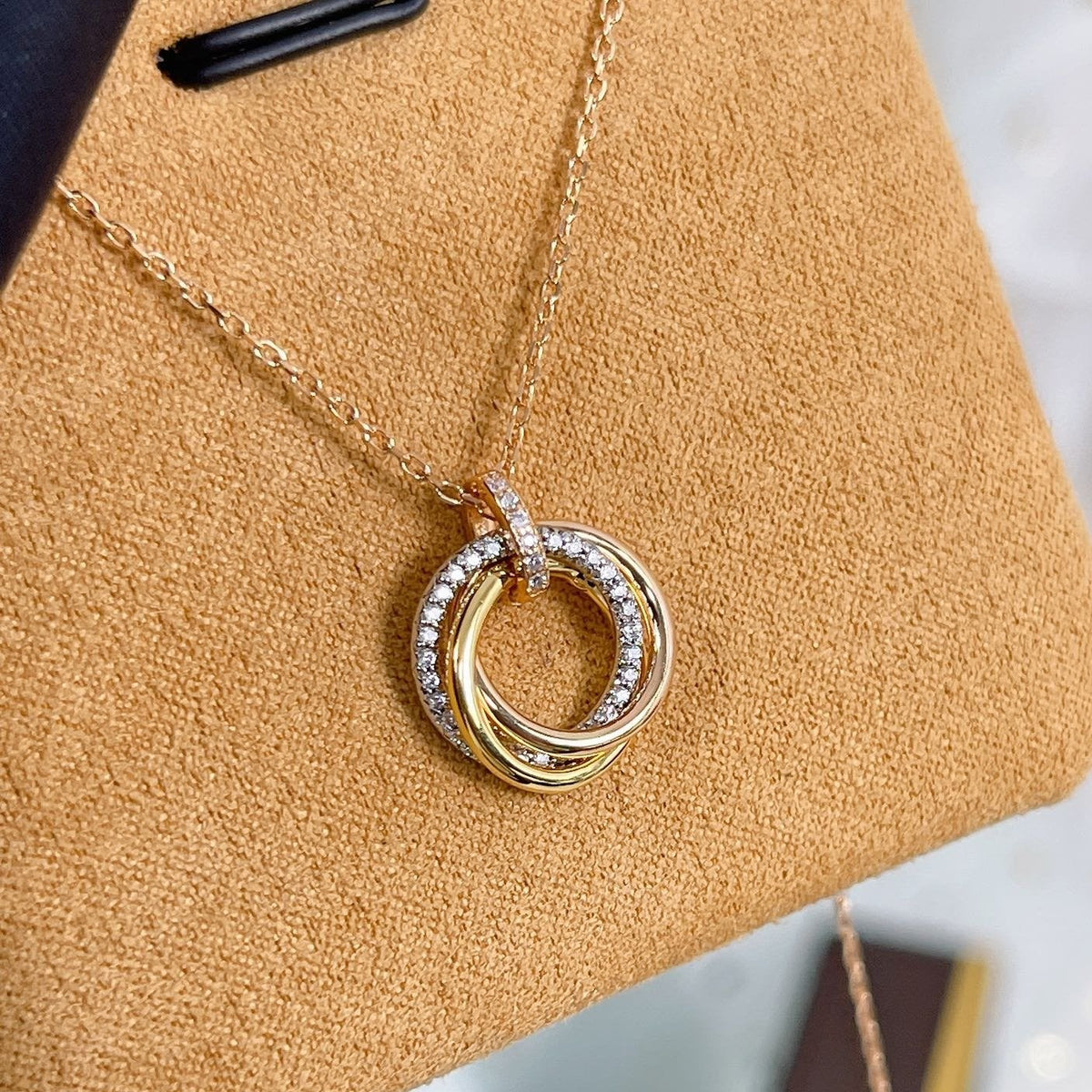 [Plus&Max]TRINITY NECKLACE SILVER GOLD PINK GOLD DIAMONDS