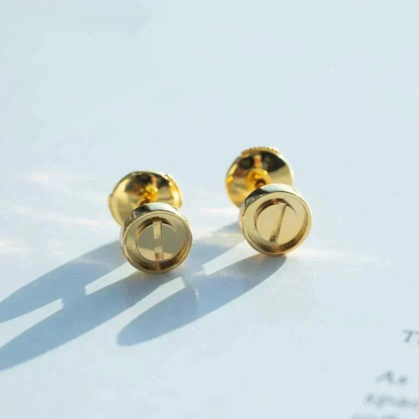 [Plus&Max]LOVE EARRINGS GOLD 10MM