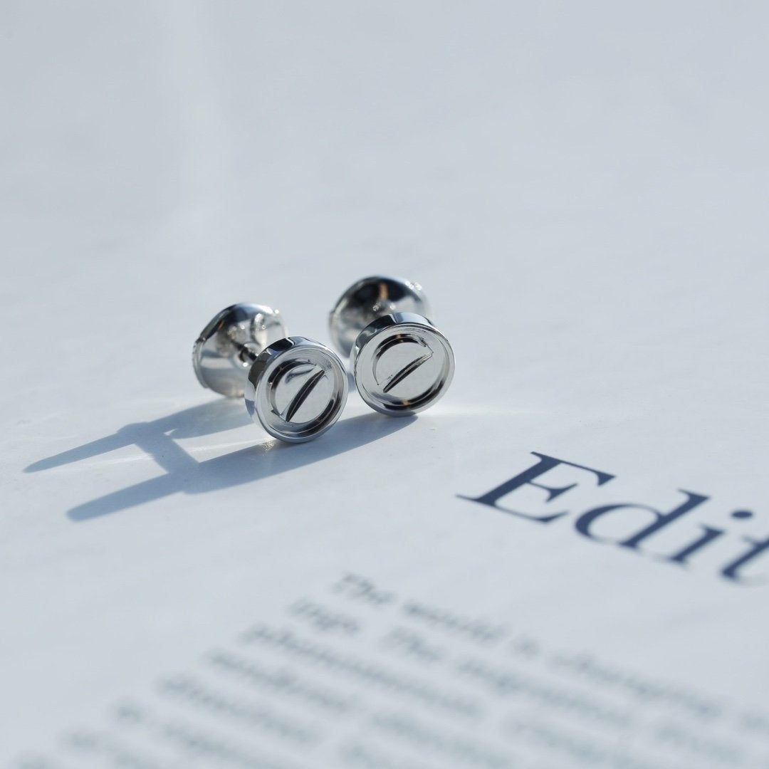 [Plus&Max]LOVE EARRINGS SILVER 10MM