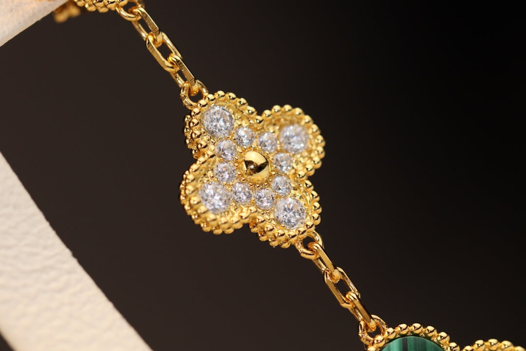 [Plus&Max]CLOVER EARRINGS GOLD MALACHITE DIAMOND 3 MOTIF