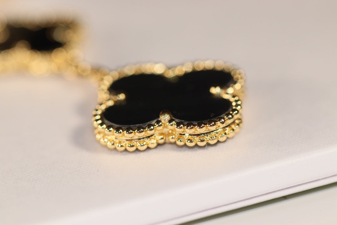 [Plus&Max]CLOVER EARRINGS GOLD ONYX MOP 3 MOTIF
