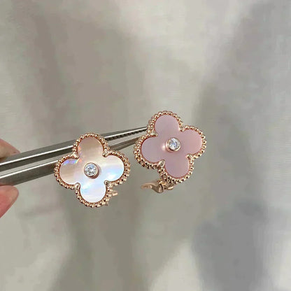 [Plus&Max]CLOVER MEDIUM 1 MOTIFS  PINK MOP DIAMOND EARRINGS