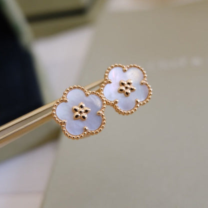 [Plus&Max]LUCKY PINK GOLD WHITE MOP EARRINGS