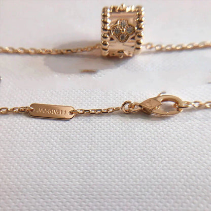 [Plus&Max]PERLEE PEDANT NECKLACE GOLD / ROSE GOLD