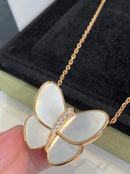 [Plus&Max]BUTTERFLY GOLD MOP DIAMOND NECKLACE