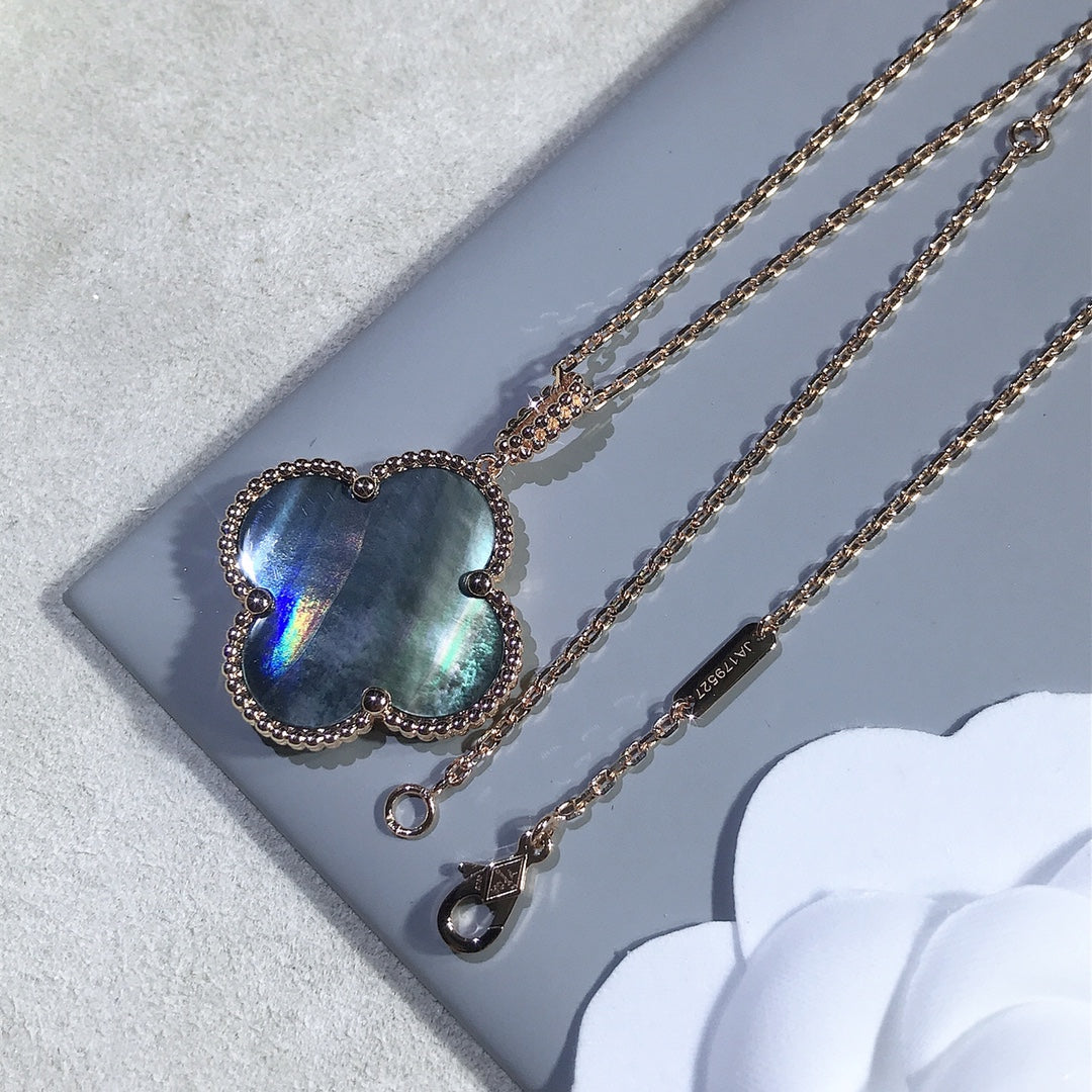 [Plus&Max]CLOVER 25MM GOLD DARK MOP BIG CLOVER NECKLACE