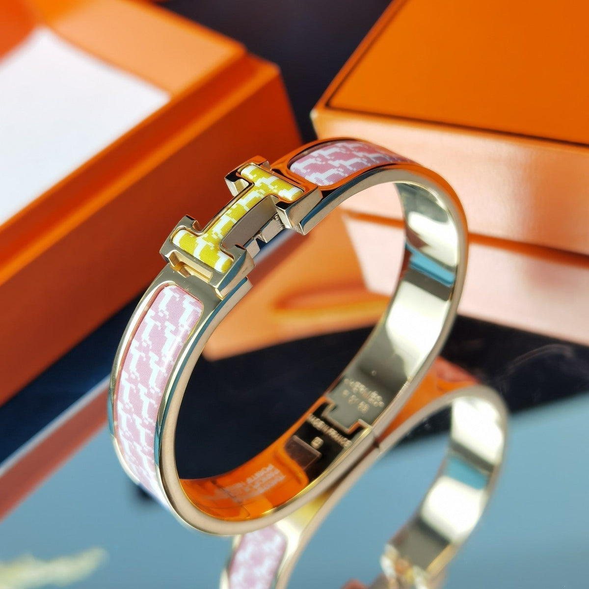 [Plus&Max]H HORSE BRACELET 12MM