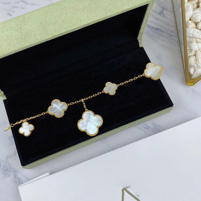 [Plus&Max]MAGIC CLOVER MOP GOLD BRACELET 5 MOTIFS