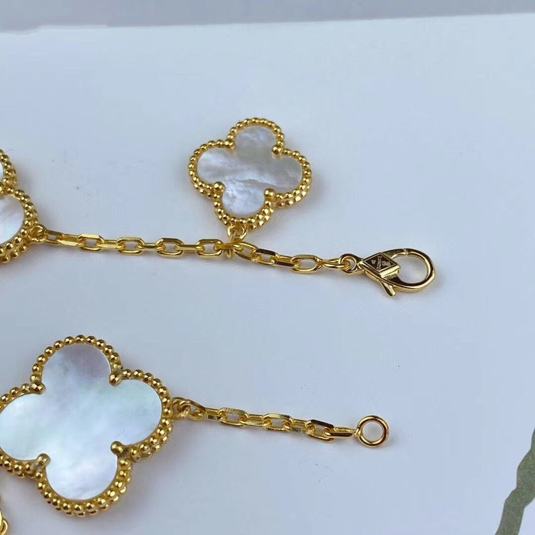[Plus&Max]MAGIC CLOVER MOP GOLD BRACELET 5 MOTIFS