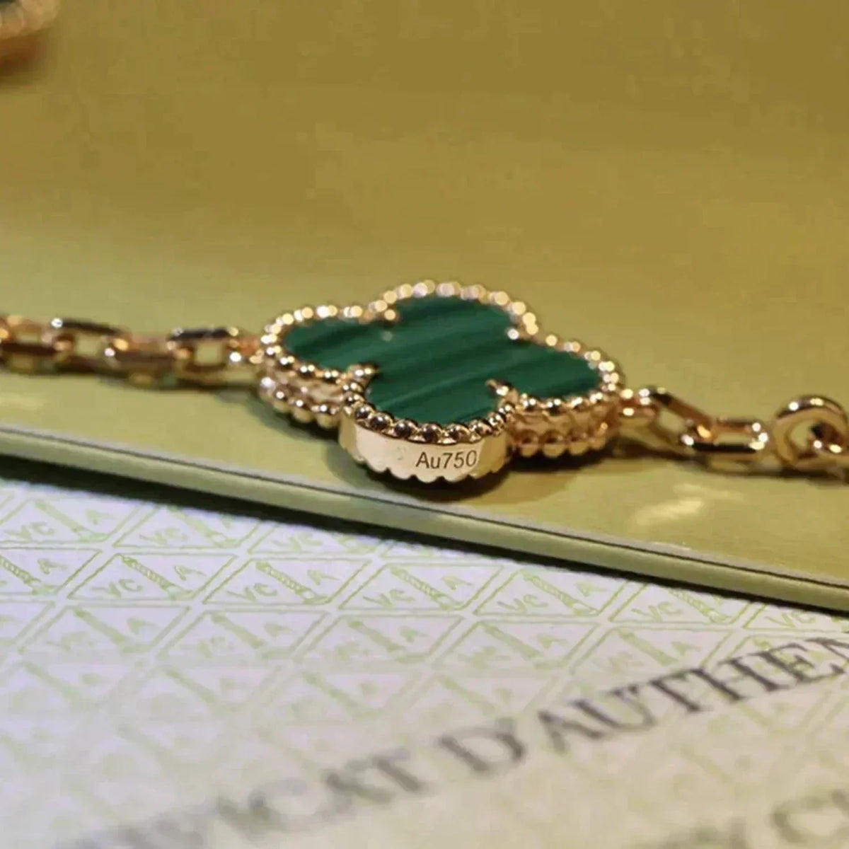 [Plus&Max]LUCKY CLOVER 5-MOTIF BRACELET - MALACHITE COLLECTION