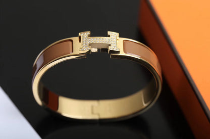 [Plus&Max]H BRACELET GOLD DIAMOND