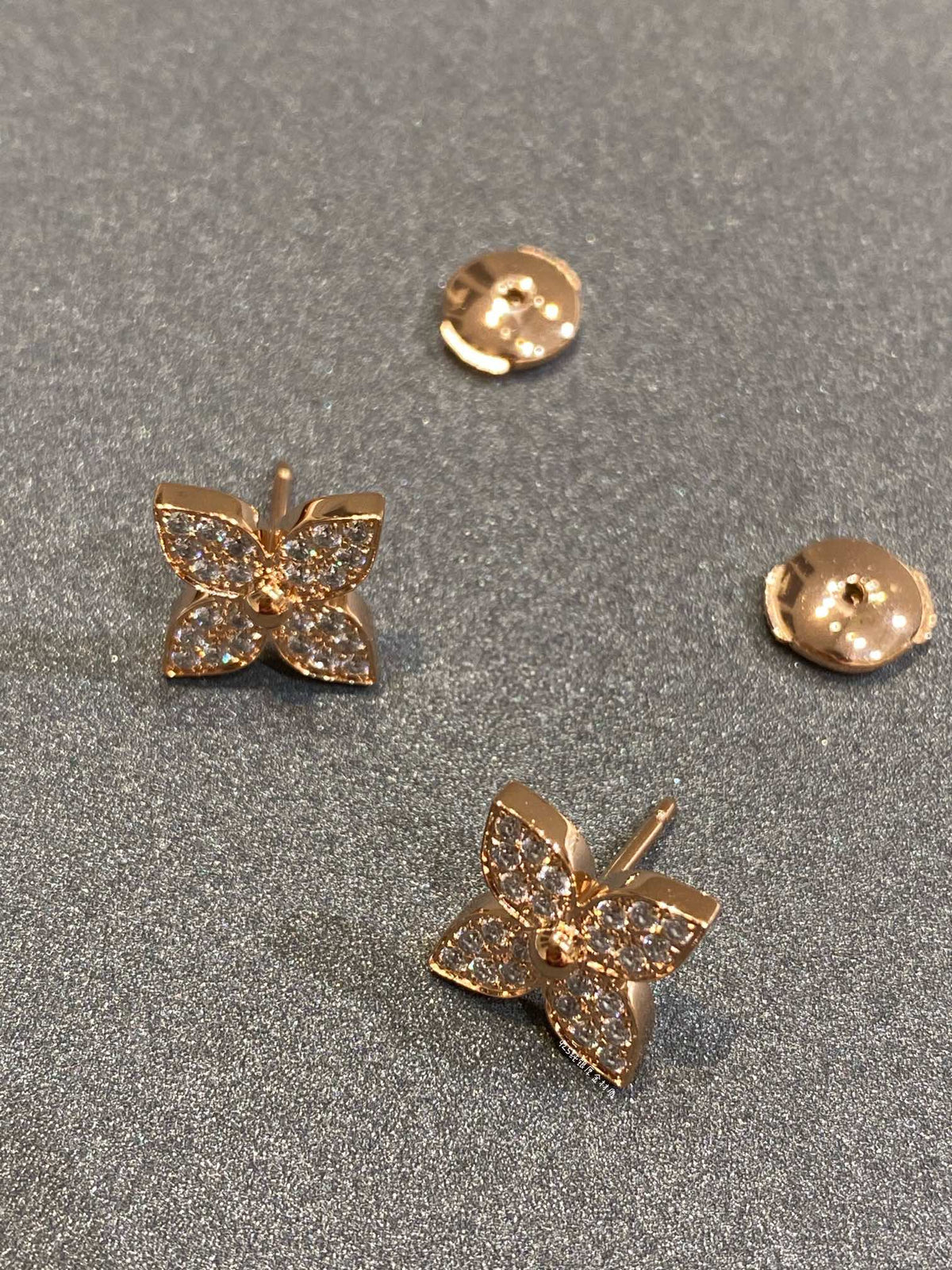 [Plus&Max]STAR DIAMOND EARRINGS
