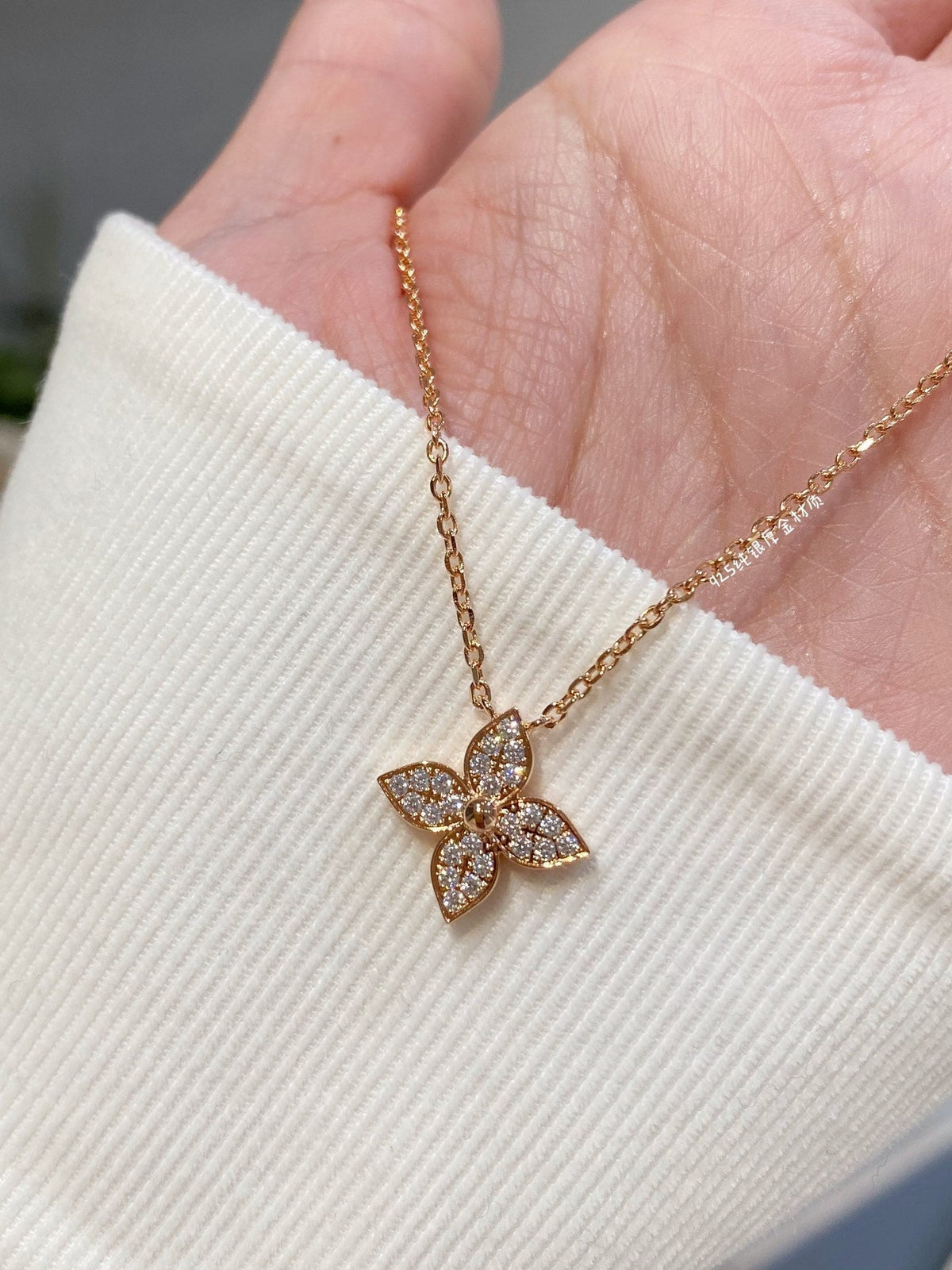 [Plus&Max]STAR DIAMOND NECKALCE