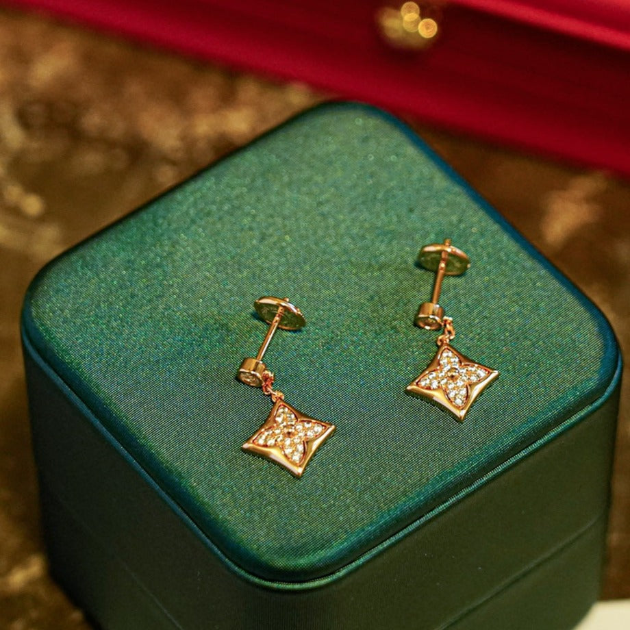 [Plus&Max]STAR DIAMONDS EARRINGS GOLD