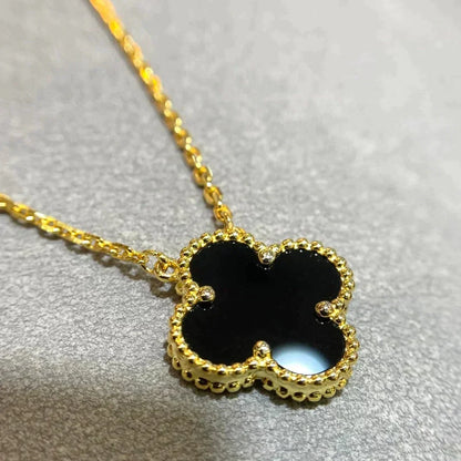 [Plus&Max]CLOVER 15MM BLACK ONYX SINGLE FLOWER NECKLACE
