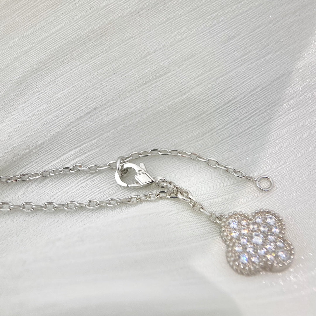 [Plus&Max]CLOVER 5 MOTIFS SILVER DIAMONDS NECKLACE