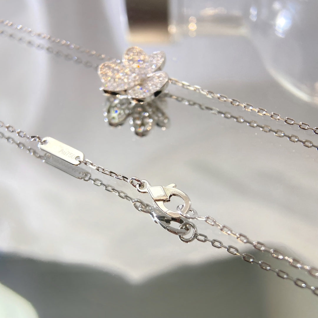 [Plus&Max]FLOWER DIAMOND NECKLACE