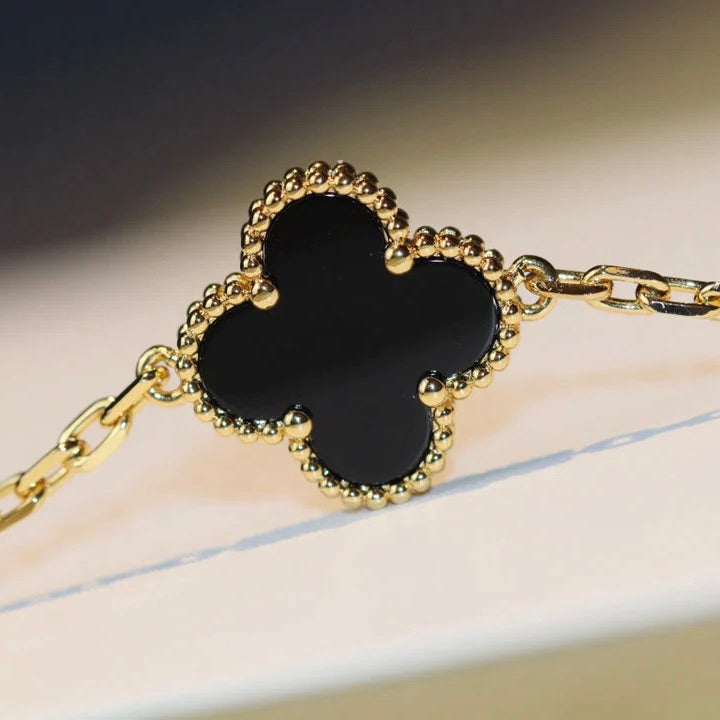 [Plus&Max]CLOVER 20 MOTIFS ONYX NECKLACE