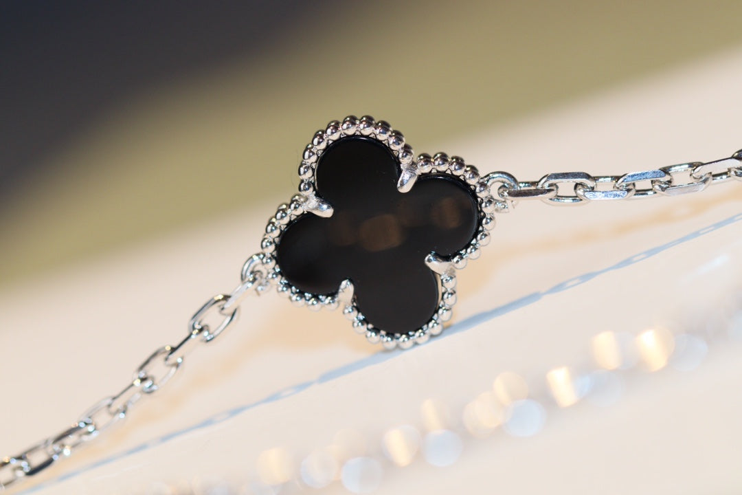 [Plus&Max]CLOVER 20 MOTIFS ONYX DIAMOND SILVER