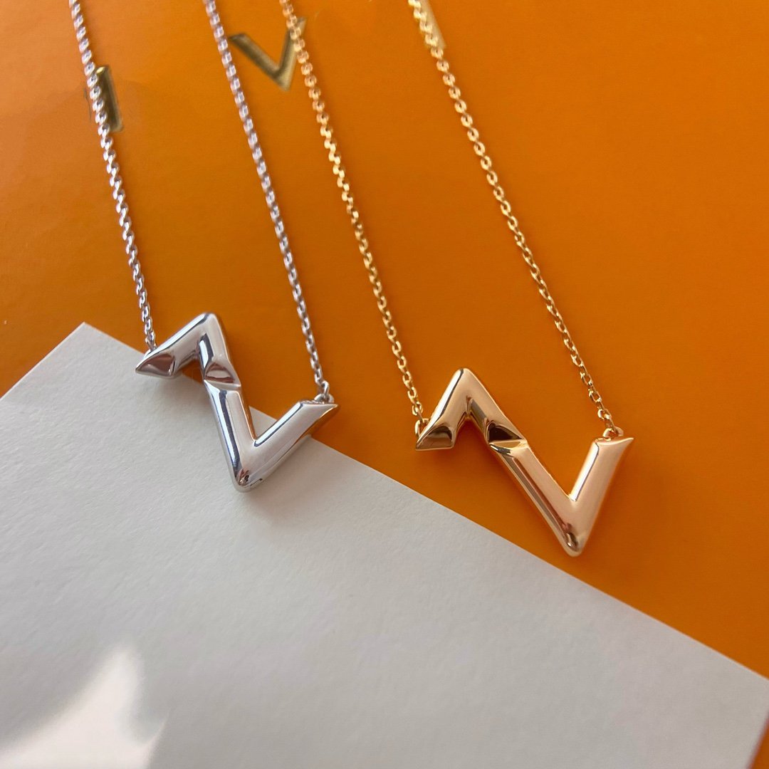 [Plus&Max]VOLTE UPSIDE DOWN NECKLACE