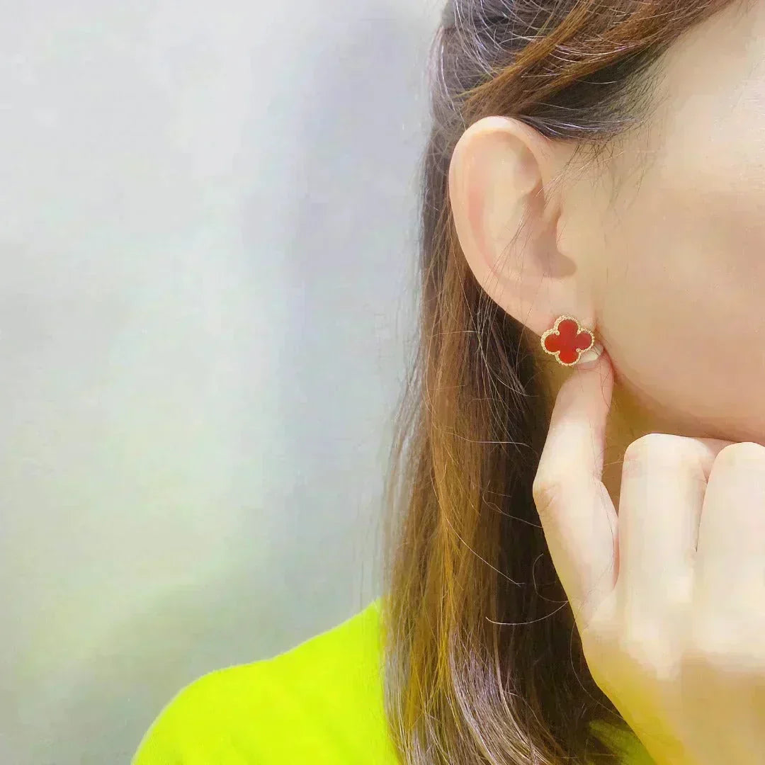 [Plus&Max]CLOVER MEDIUM 1 MOTIFS CARNELIAN  EARRINGS