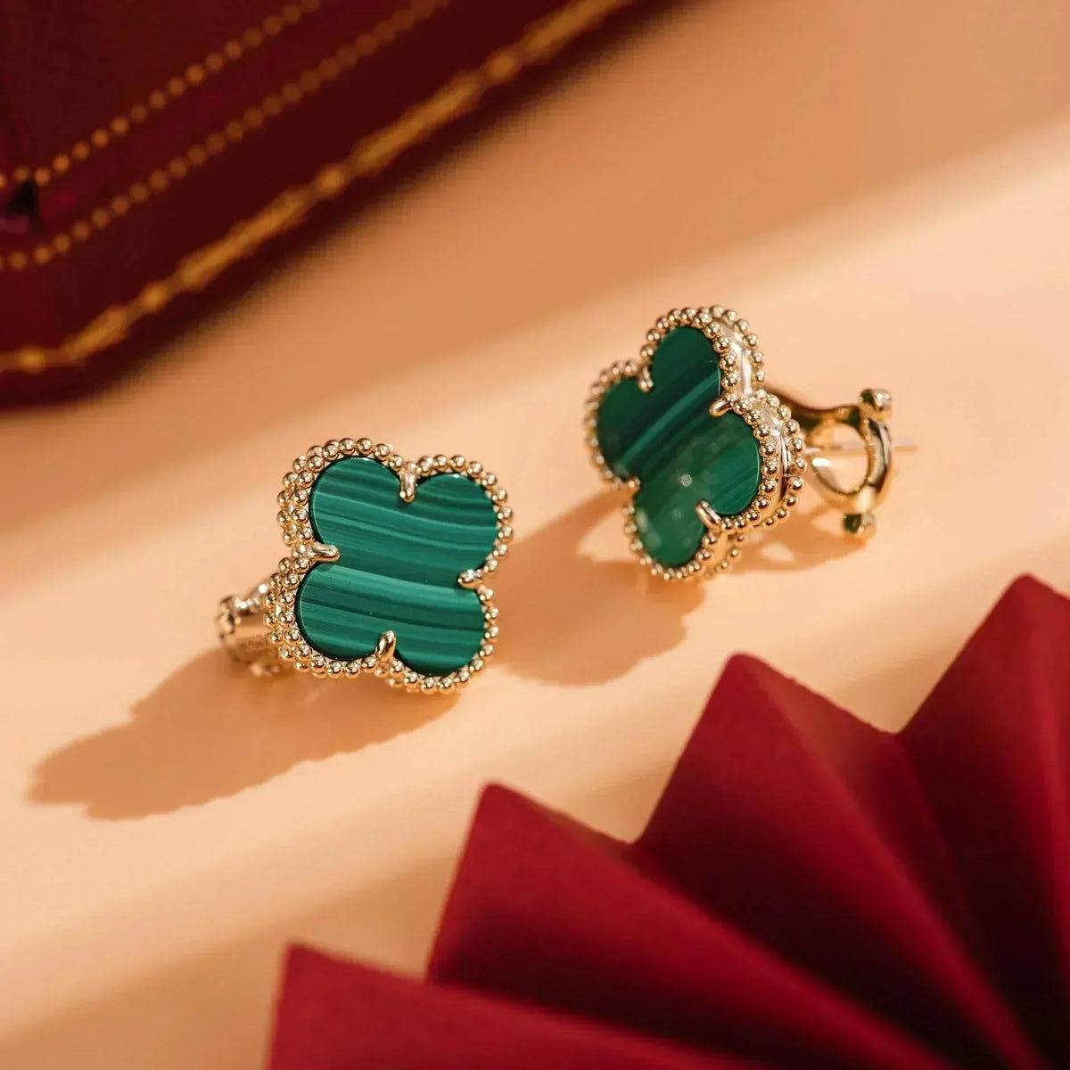 [Plus&Max]CLOVER MEDIUM 1 MOTIFS MALACHITE  EARRINGS