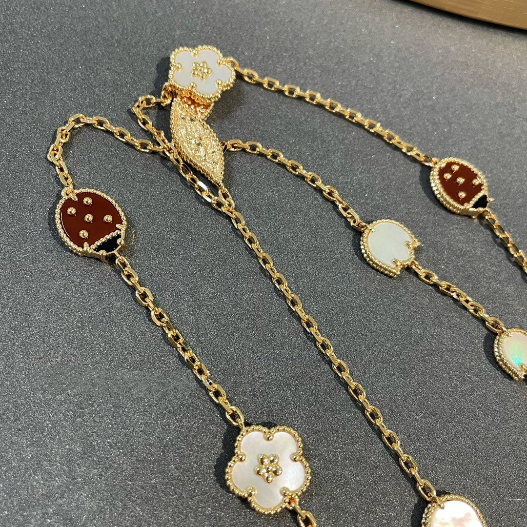 [Plus&Max]LUCKY SPRING 15 MOTIFS GOLD NECKLACE