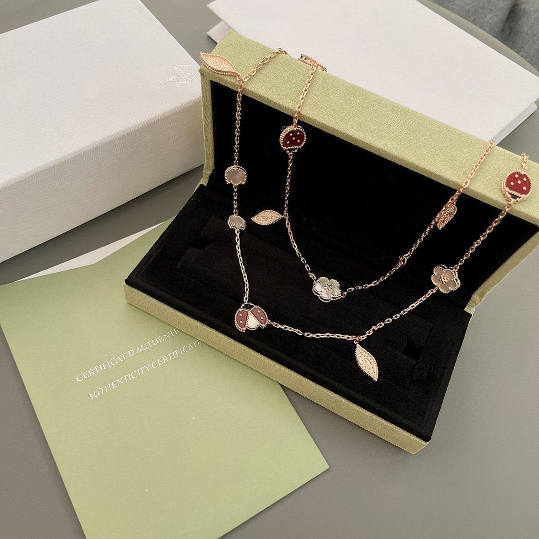 [Plus&Max]LUCKY SPRING 15 MOTIFS ROSE GOLD NECKLACE
