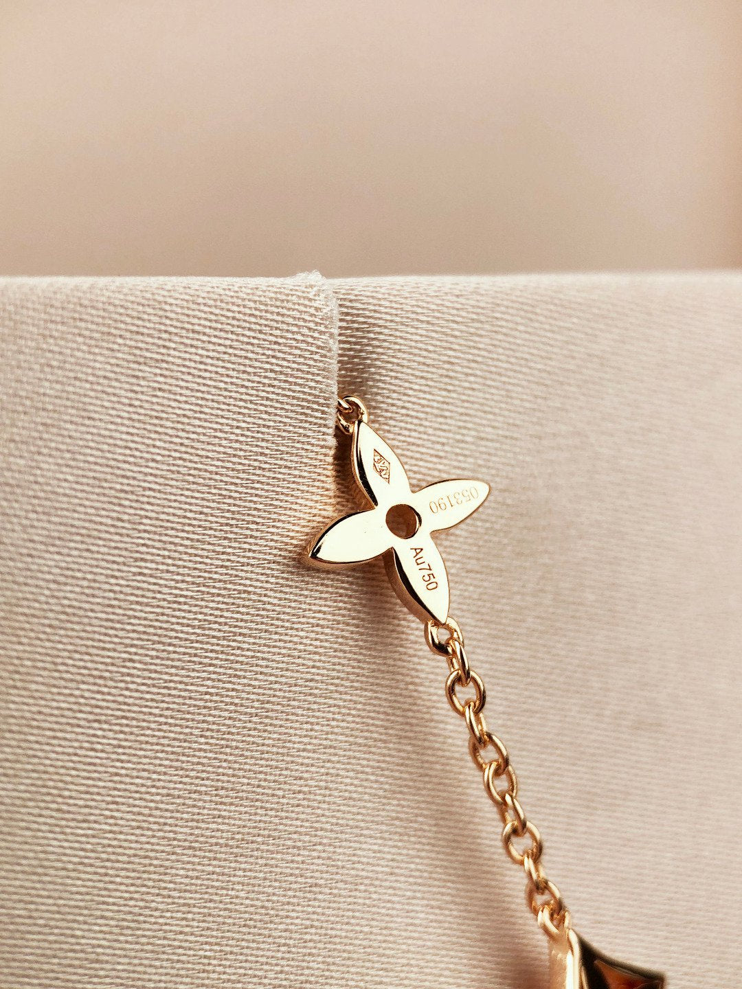 [Plus&Max]STAR AND SUN 7 MOTIFS GOLD BRACELET