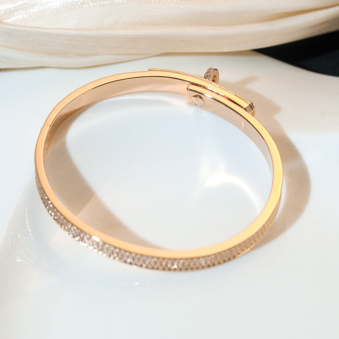 [Plus&Max]KELLY BRACELET DIAMOND PAVED