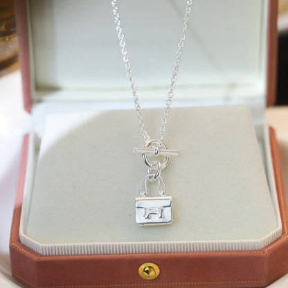[Plus&Max]POP H PEDANT SILVER NECKLACE