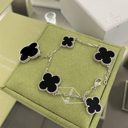 [Plus&Max]CLOVER 5 MOTIFS SIVLER ONYX BRACELET