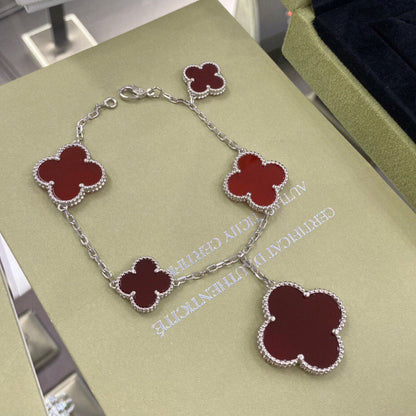 [Plus&Max]CLOVER 5 MOTIFS SIVLER CARNELIAN BRACELET