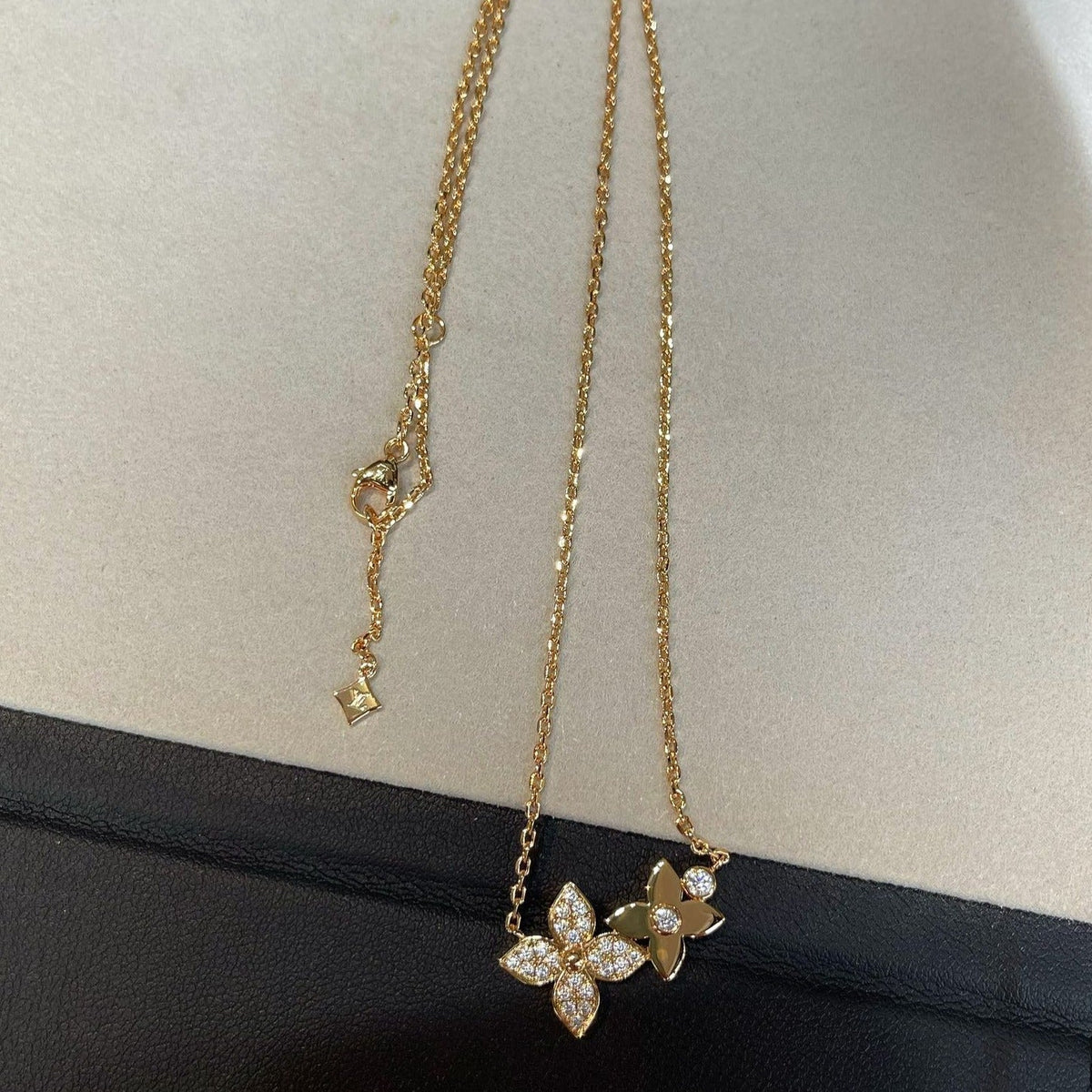 [Plus&Max]STAR BLOSSOM NECKLACE PINK GOLD DIAMONDS