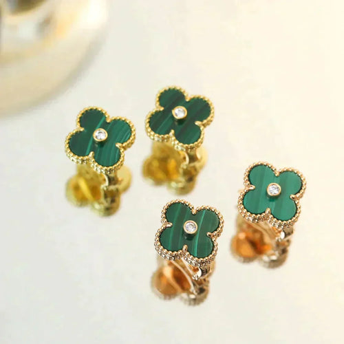 [Plus&Max]CLOVER MEDIUM 1 MOTIFS MALACHITE DIAMOND EARRINGS