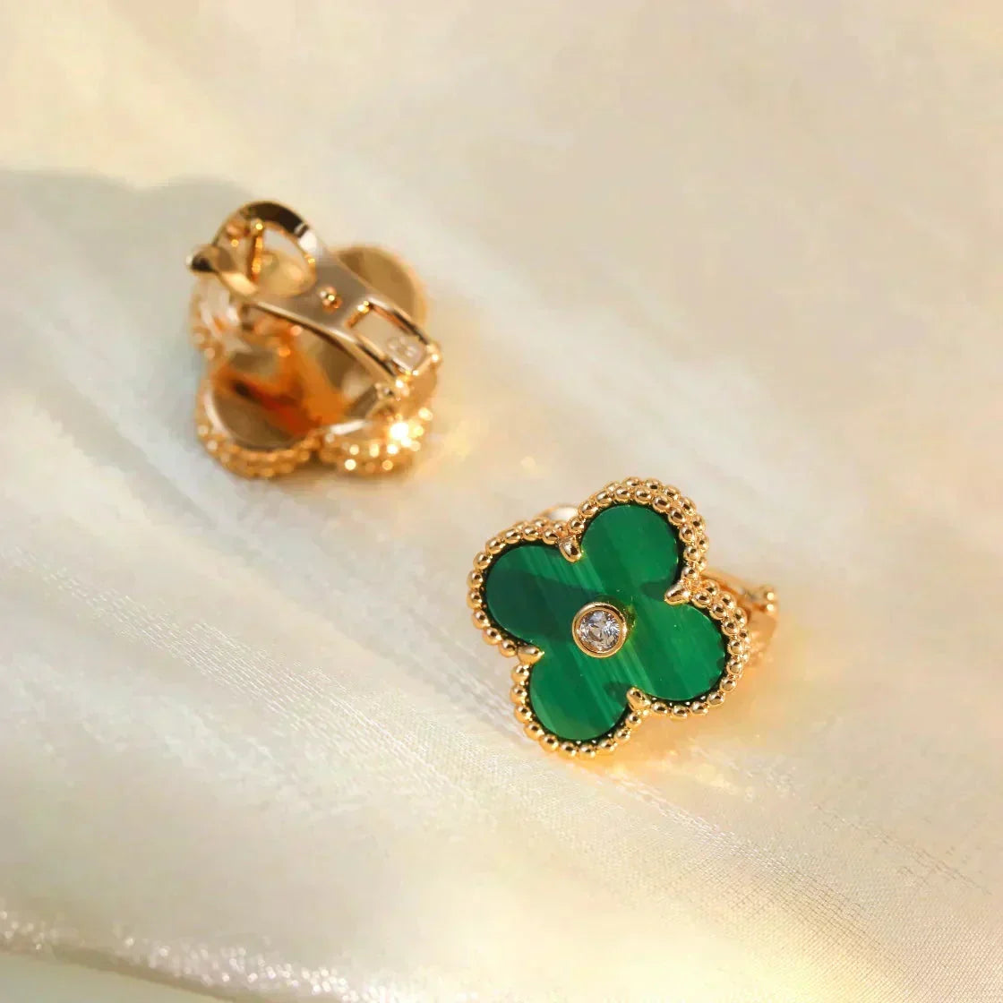 [Plus&Max]CLOVER MEDIUM 1 MOTIFS MALACHITE DIAMOND EARRINGS