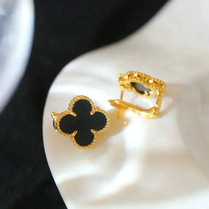 [Plus&Max]CLOVER MEDIUM 1 MOTIFS  ONYX STUD EARRINGS