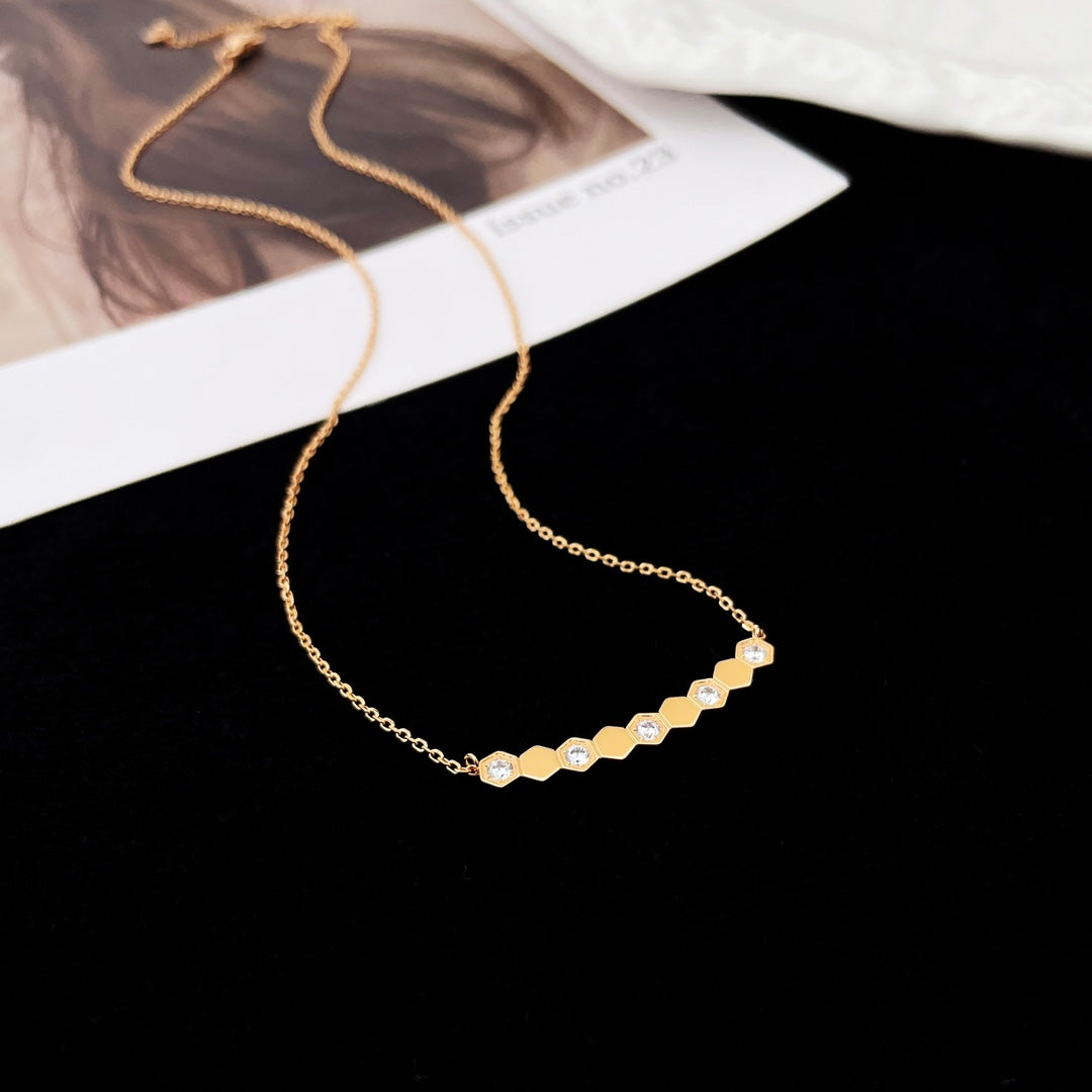 [Plus&Max]BEE MY LOVE DIAMOND NECKLACE