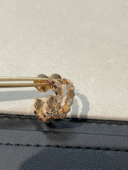 [Plus&Max]Hollow Design Four-Leaf Clover Flower Shape Earrings