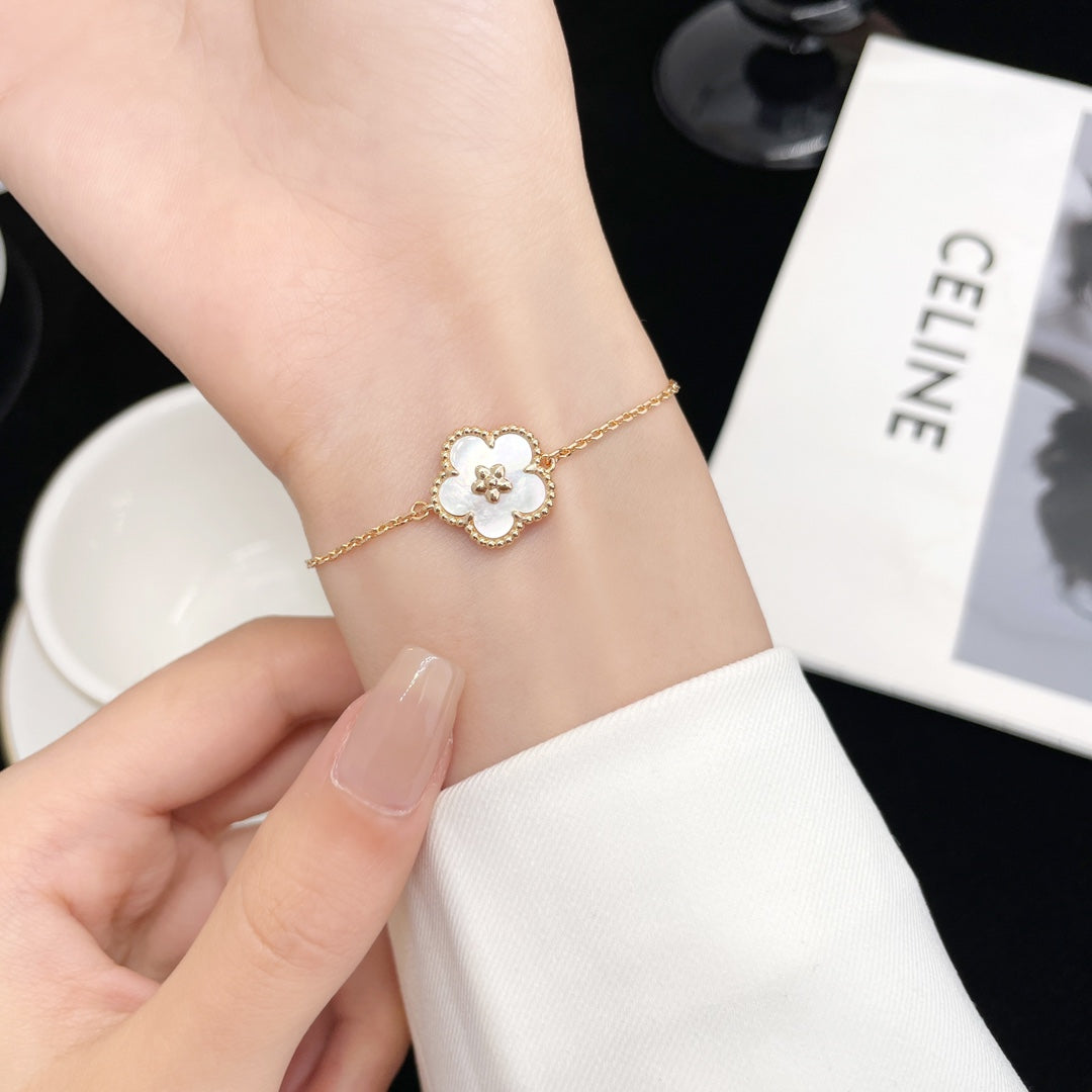[Plus&Max]LUCKY SPRING ROSE GOLD MOP BRACELET