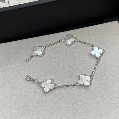 [Plus&Max]LUCKY CLOVER 5-MOTIF BRACELET - WHITE MOTHER-OF-PEARL COLLECTION