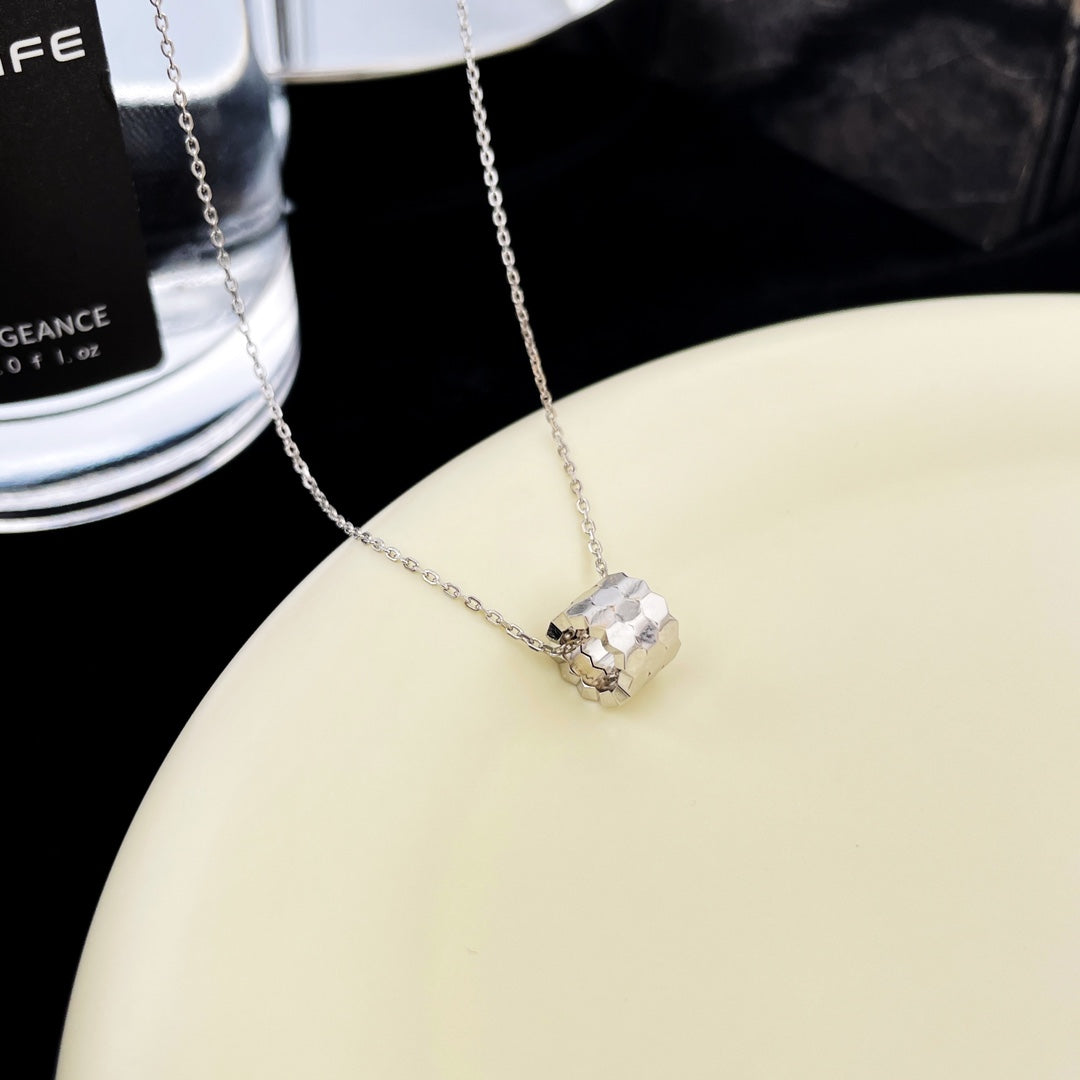 [Plus&Max]BEE MINI PEDANT DIAMOND NECKLACE