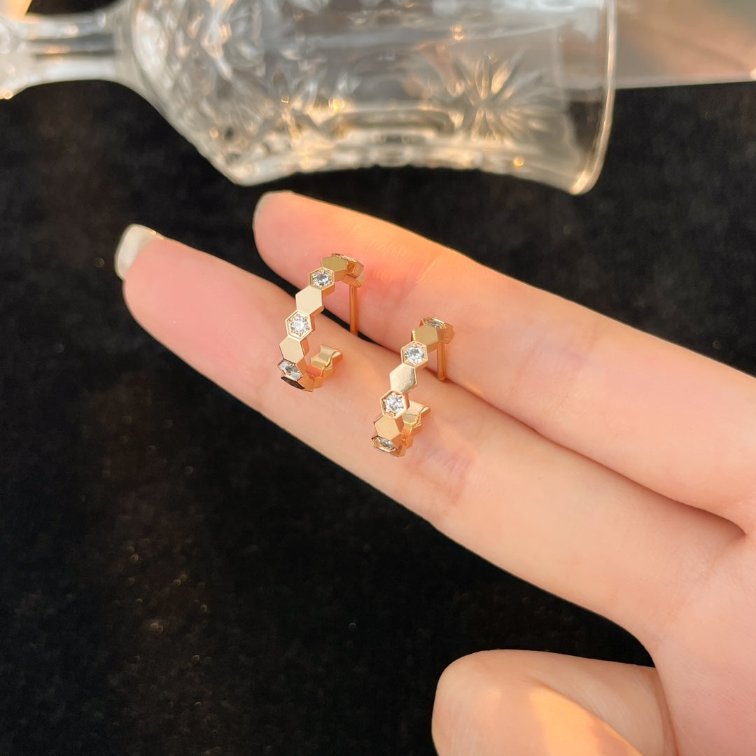 [Plus&Max]BEE LOVE DIAMOND HOOP EARRINGS