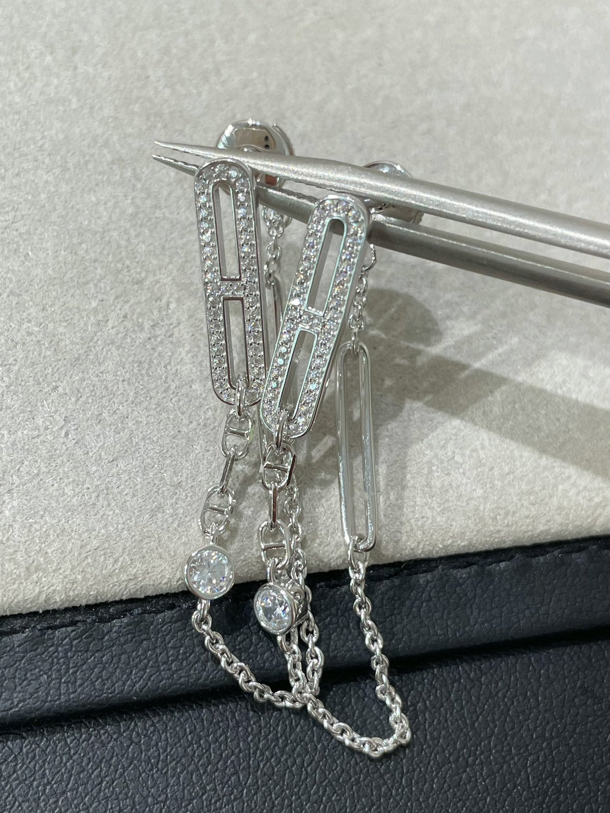 [Plus&Max]CHAINE CHAOS DIAMOND DROP EARRINGS