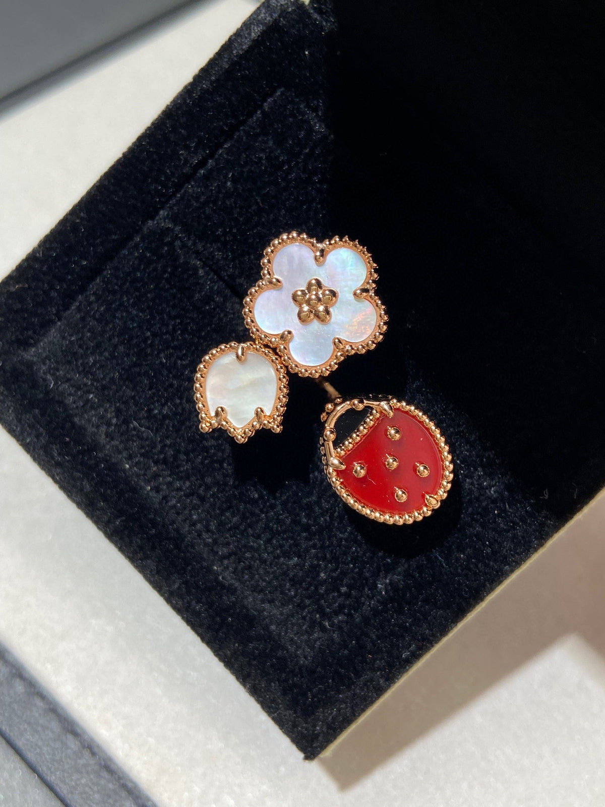 [Plus&Max]LUCKY 3 MOTIF ROSE GOLD RING