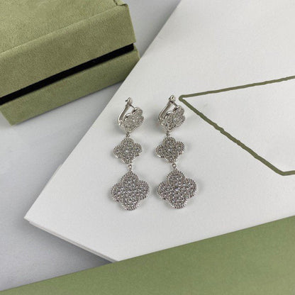 [Plus&Max]CLOVER 3 MOTIF DIAMOND SILVER DROP EARRINGS