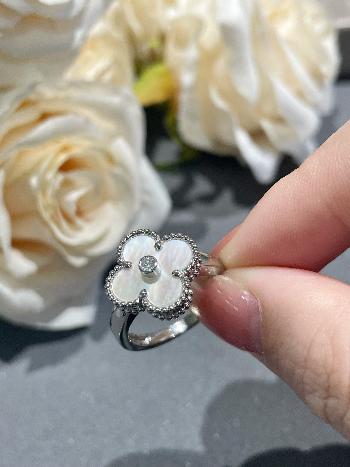 [Plus&Max]CLOVER SILVER MOP DIAMOND RING
